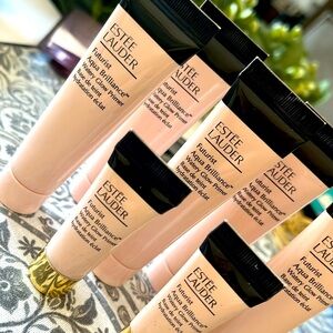 Estée Lauder Futurist Aqua Brilliance Watery Glow Primer
